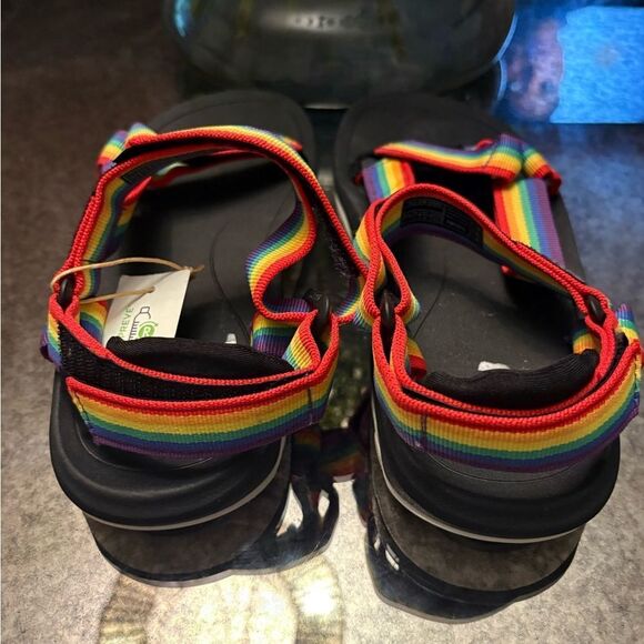 TEVA Hurricane XLT2 LGTBQ Sandals NEW - Picture 5 of 7
